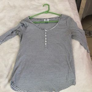 Old Navy large black and white striped shirt